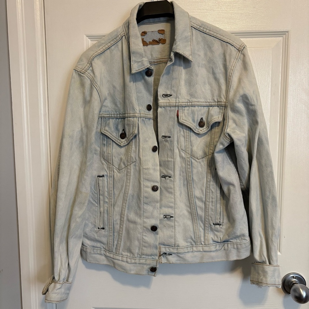 Vintage Levi’s Acid Wash Light Blue Denim Jacket